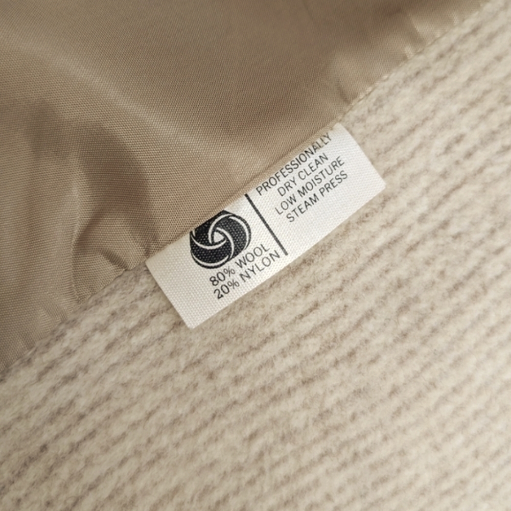 Vintage Ms. Freddi Wool Long Winter Coat . - Picture 7 of 16